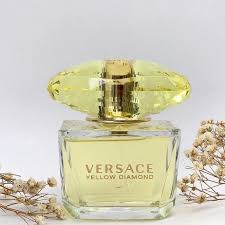 Versace Yellow Diamond-CAM KẾT HÀNG CHÍNH HÃNG